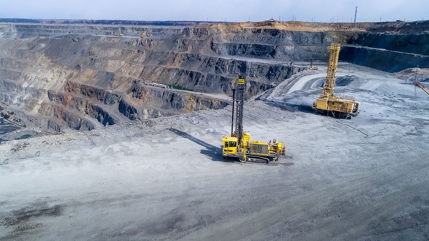 Russia has shifted a major gold-sector seizure into the sale phase, valuing its stake in UGC at about US$1.85 billion ahead of a May auction.